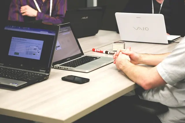 Urgence alarme : Comment établir un plan de communication efficace