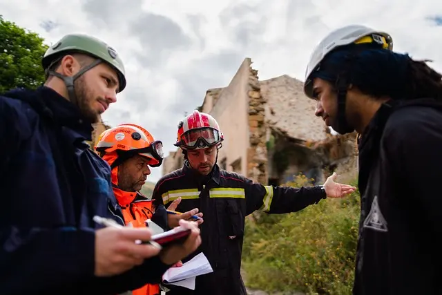 Urgence alarme : Comment établir un plan de communication efficace